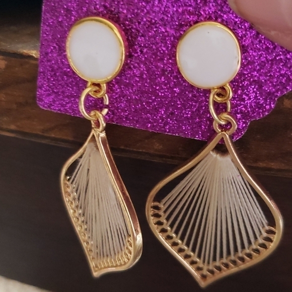 Gold and cream earrings with white stud. - Picture 2 of 2